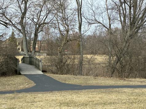 370 Shades Court Carmel IN 46032