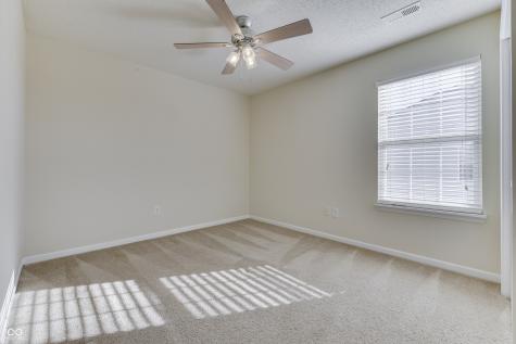 8121 Whitview Drive Indianapolis IN 46237