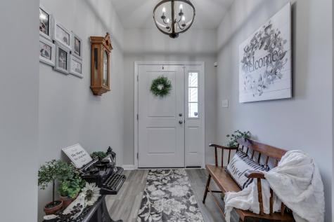 12058 Country Side Drive Indianapolis IN 46229