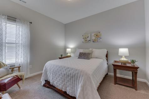 12058 Country Side Drive Indianapolis IN 46229