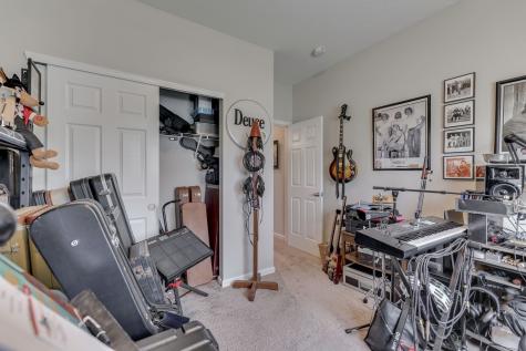 12058 Country Side Drive Indianapolis IN 46229
