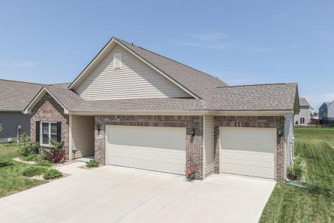 12058 Country Side Drive Indianapolis IN 46229