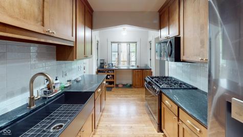 6043 Kingsley Drive Indianapolis IN 46220