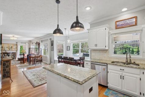 9986 Springstone Road Fishers IN 46055