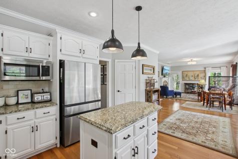 9986 Springstone Road Fishers IN 46055