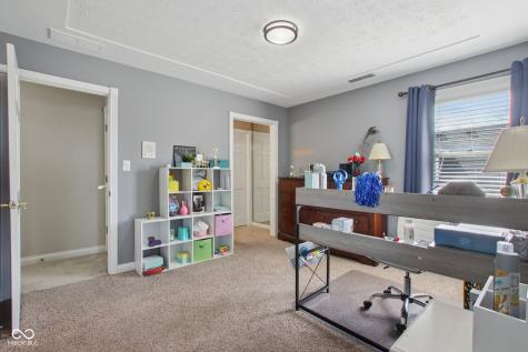 9986 Springstone Road Fishers IN 46055