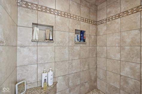 9986 Springstone Road Fishers IN 46055