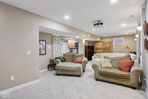 9986 Springstone Road Fishers IN 46055