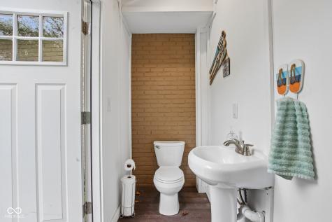 9986 Springstone Road Fishers IN 46055