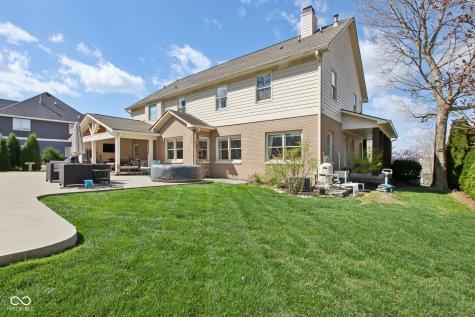 9986 Springstone Road Fishers IN 46055
