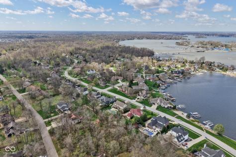 9986 Springstone Road Fishers IN 46055