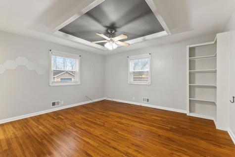 3729 E 57th Street Indianapolis IN 46220