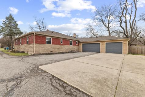 3729 E 57th Street Indianapolis IN 46220