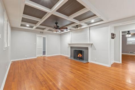 3729 E 57th Street Indianapolis IN 46220