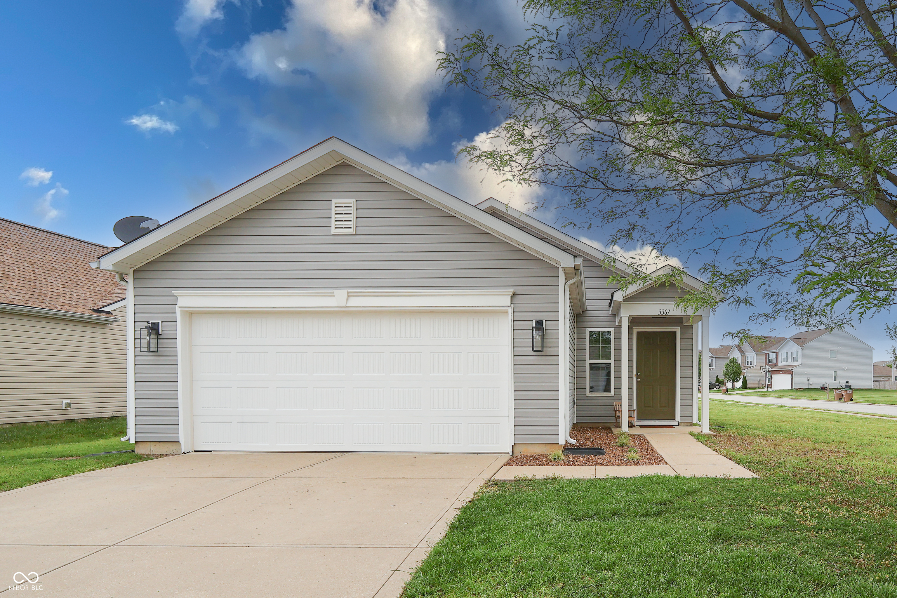 3367 Rolling Knoll Lane Columbus IN 47201