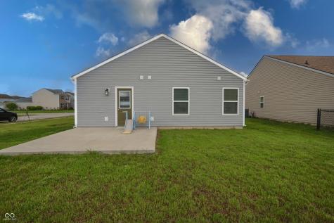 3367 Rolling Knoll Lane Columbus IN 47201