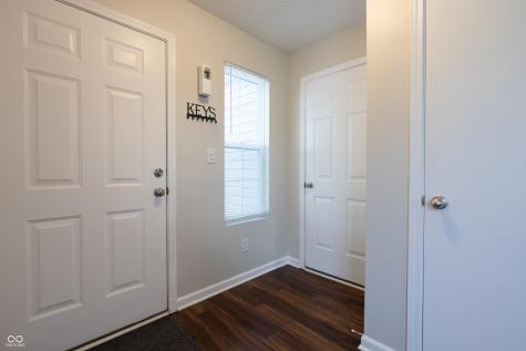 3367 Rolling Knoll Lane Columbus IN 47201