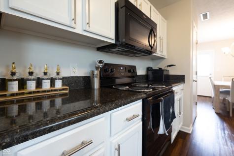 3367 Rolling Knoll Lane Columbus IN 47201