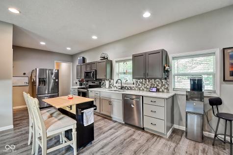 3828 Bluff Road Indianapolis IN 46217