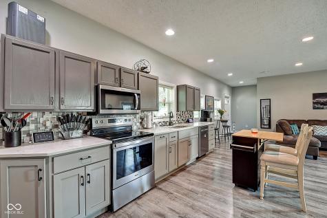 3828 Bluff Road Indianapolis IN 46217