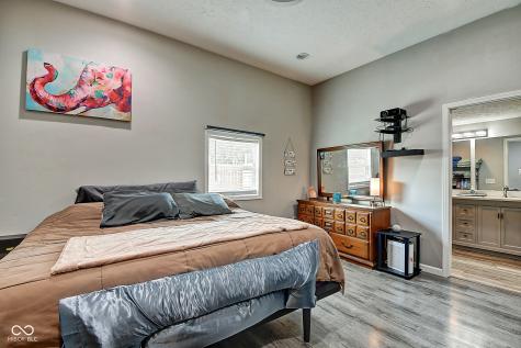 3828 Bluff Road Indianapolis IN 46217