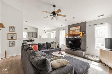 7711 Cherrybark Drive Indianapolis IN 46236
