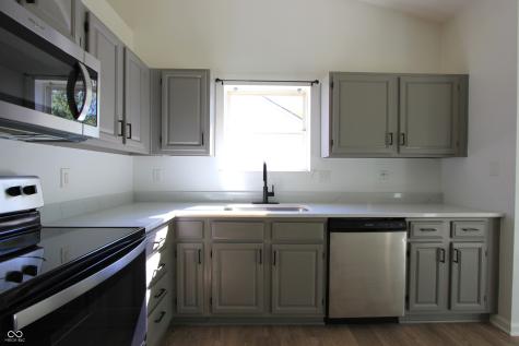 7711 Cherrybark Drive Indianapolis IN 46236