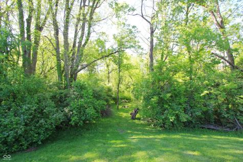 7711 Cherrybark Drive Indianapolis IN 46236