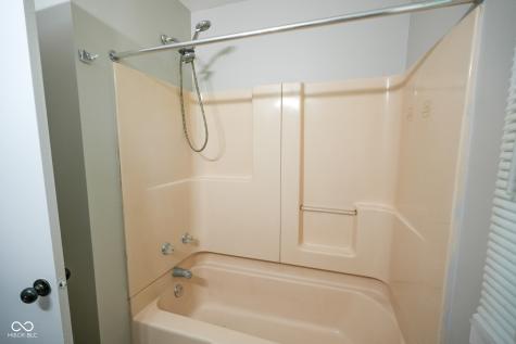 6309 Ratliff Road Indianapolis IN 46113