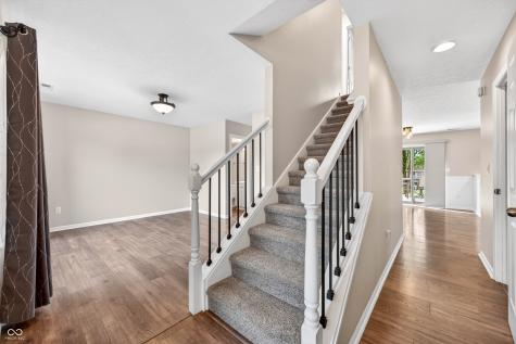 12555 Geist Cove Drive Indianapolis IN 46236