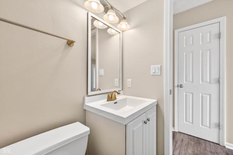 12555 Geist Cove Drive Indianapolis IN 46236