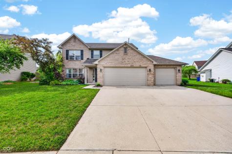 12555 Geist Cove Drive Indianapolis IN 46236