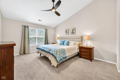 12555 Geist Cove Drive Indianapolis IN 46236