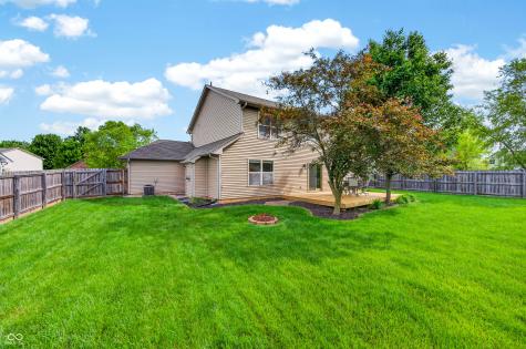 12555 Geist Cove Drive Indianapolis IN 46236
