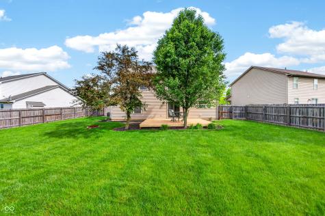 12555 Geist Cove Drive Indianapolis IN 46236