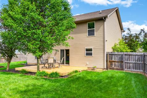 12555 Geist Cove Drive Indianapolis IN 46236
