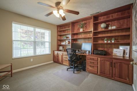 6270 Lancaster Place Zionsville IN 46077
