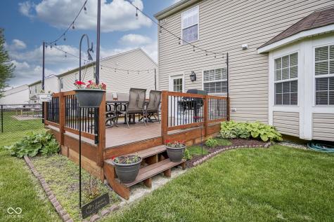 6270 Lancaster Place Zionsville IN 46077