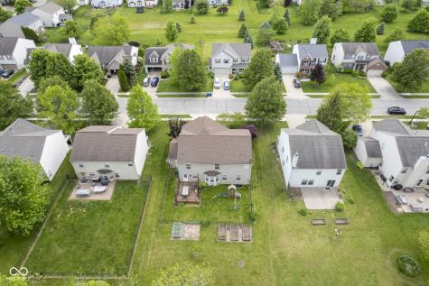 6270 Lancaster Place Zionsville IN 46077