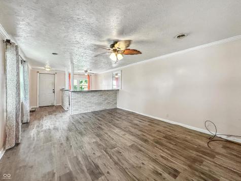 212 W Polk Street Alexandria IN 46001