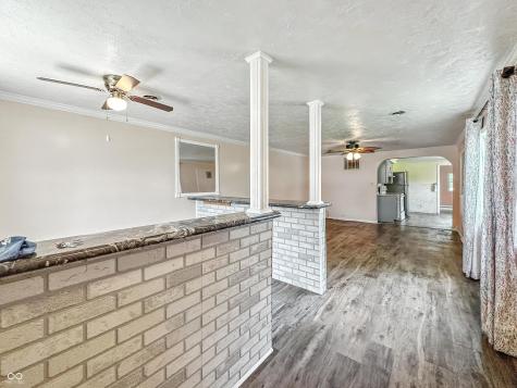212 W Polk Street Alexandria IN 46001