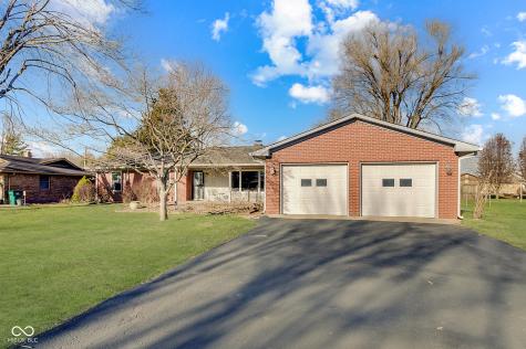 5772 Gallagher Drive Greenwood IN 46142