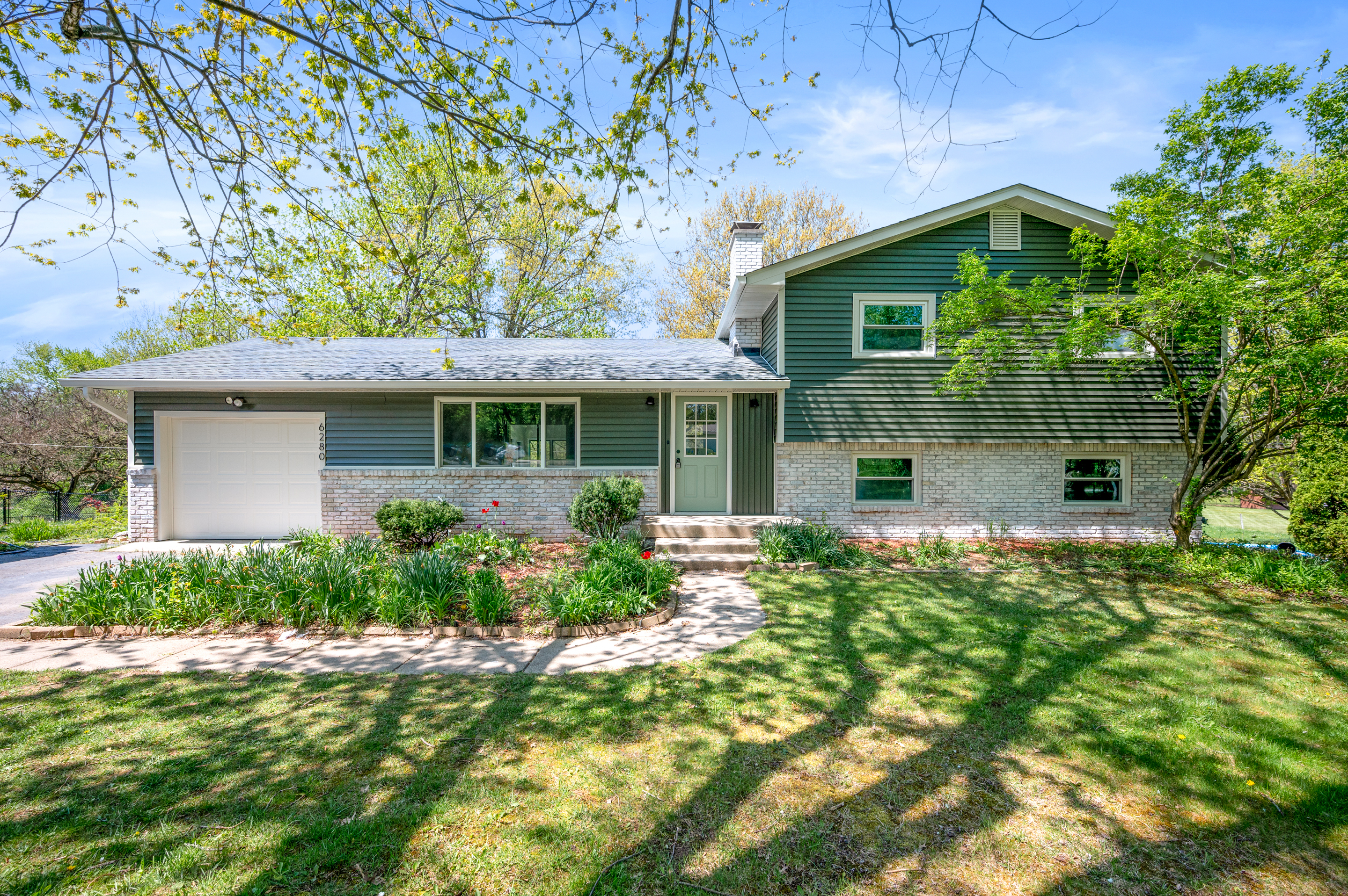 6280 S 800 E Zionsville IN 46077