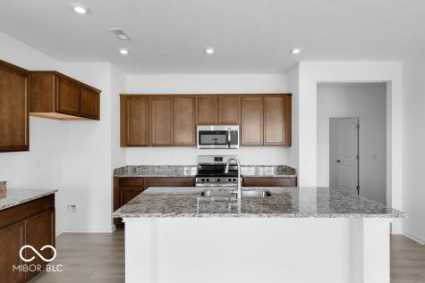 2201 Aviary Lane Danville IN 46122