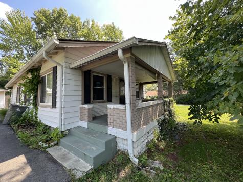 2001 N Irwin Street Indianapolis IN 46219