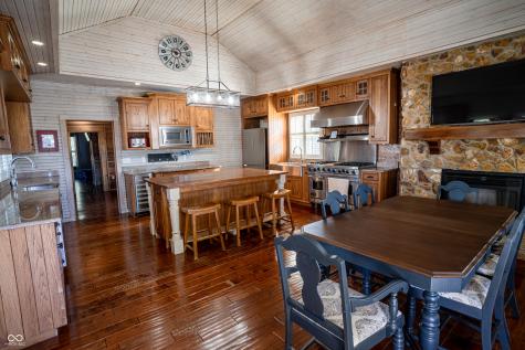 115 W State Road 38 Pendleton IN 46064