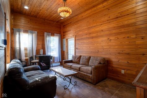 115 W State Road 38 Pendleton IN 46064