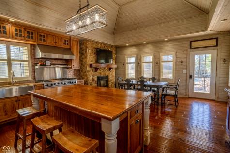 115 W State Road 38 Pendleton IN 46064
