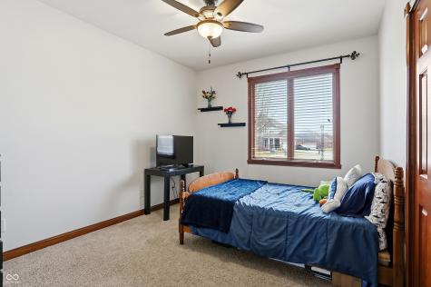 6230 Sampson Court Indianapolis IN 46237