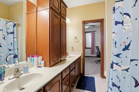 6230 Sampson Court Indianapolis IN 46237